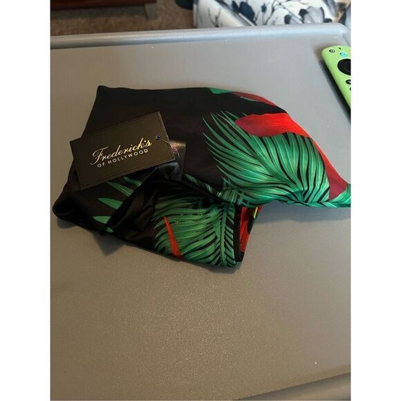 Frederick’s of Hollywood Cabarita One Piece Black Tropical Swimsuit M New - Picture 3 of 5